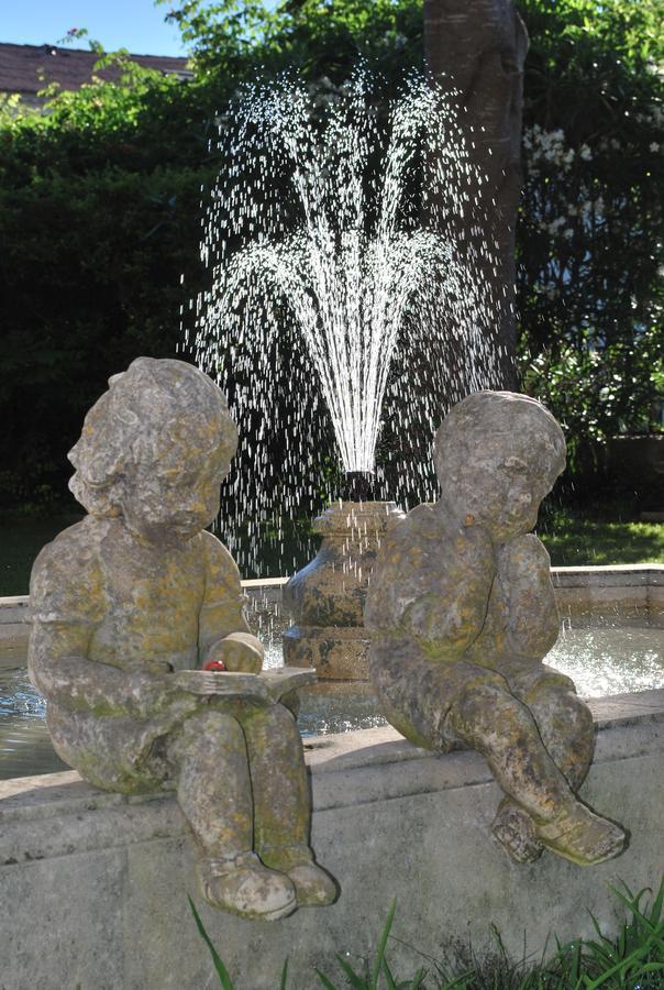 Chateau Sainte Colombe B&B 외부 사진